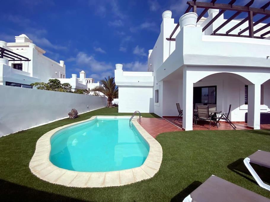 Villa Nina 'Luxury Villa In The Sun' Corralejo Exteriör bild